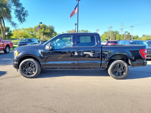 Certified Used 2022 Black Metallic Ford Platinum image 4