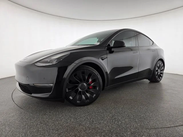 2022 Tesla Model Y Performance Dual Motor All-Wheel Drive's photo