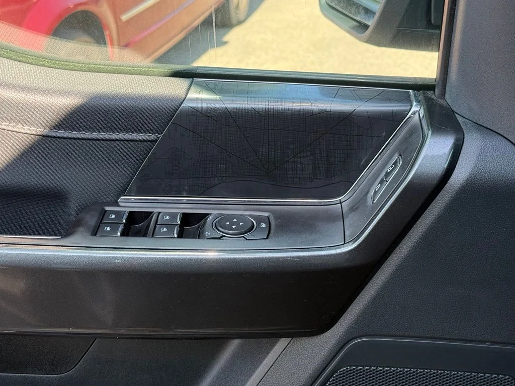 Used 2021 Gray Ford XLT image 20