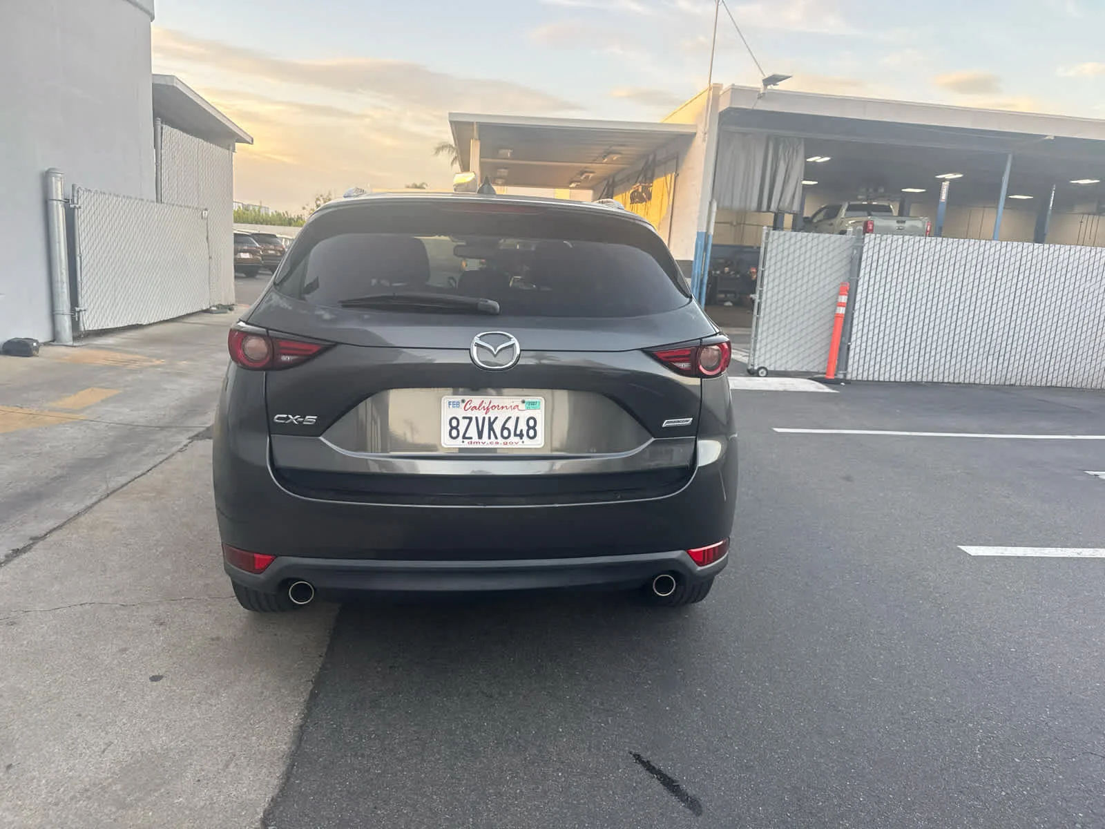 Used 2019 Machine Gray Metallic Mazda Grand Touring image 3