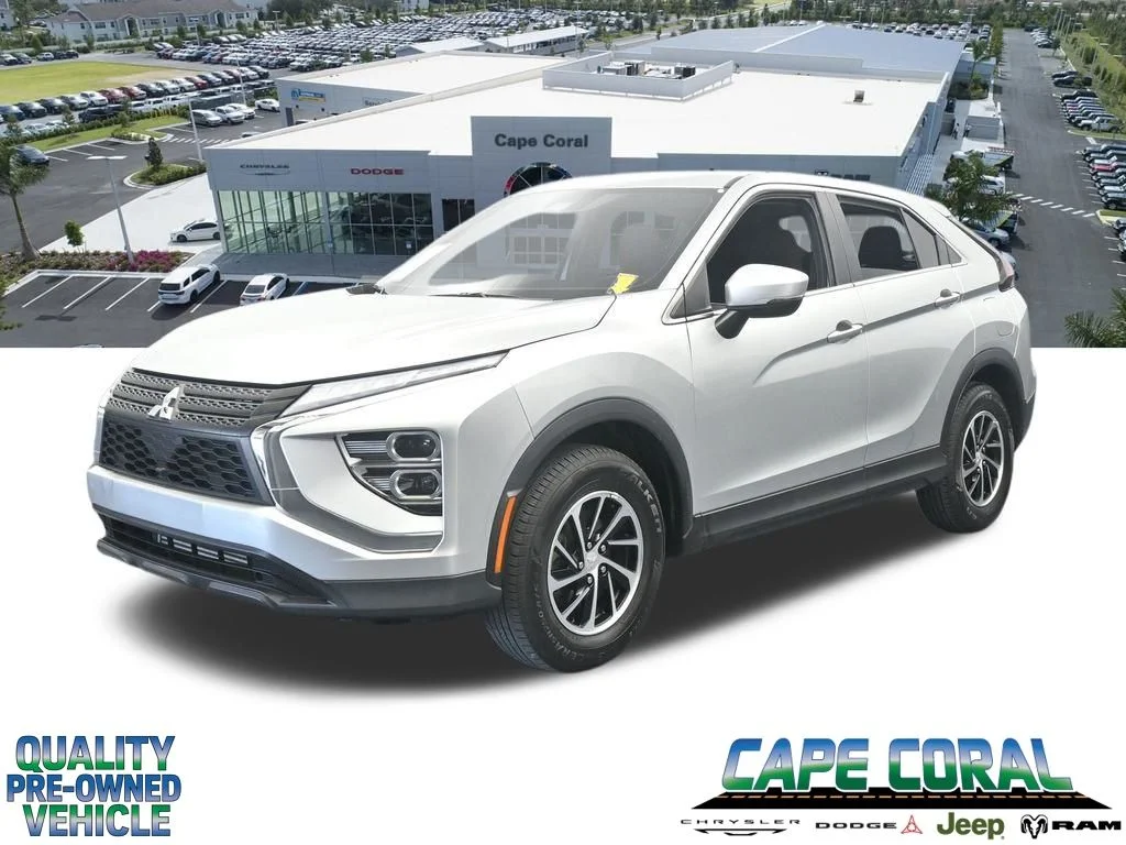 2023 Mitsubishi Eclipse Cross ES S-AWC's photo