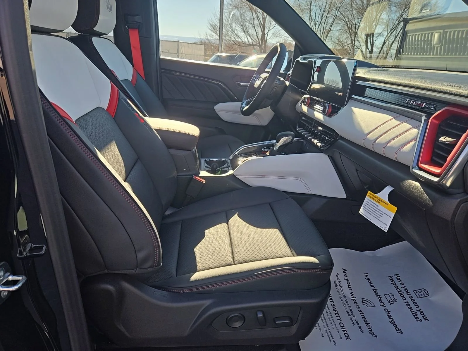 2026 GMC Canyon AT4X - Photo 44