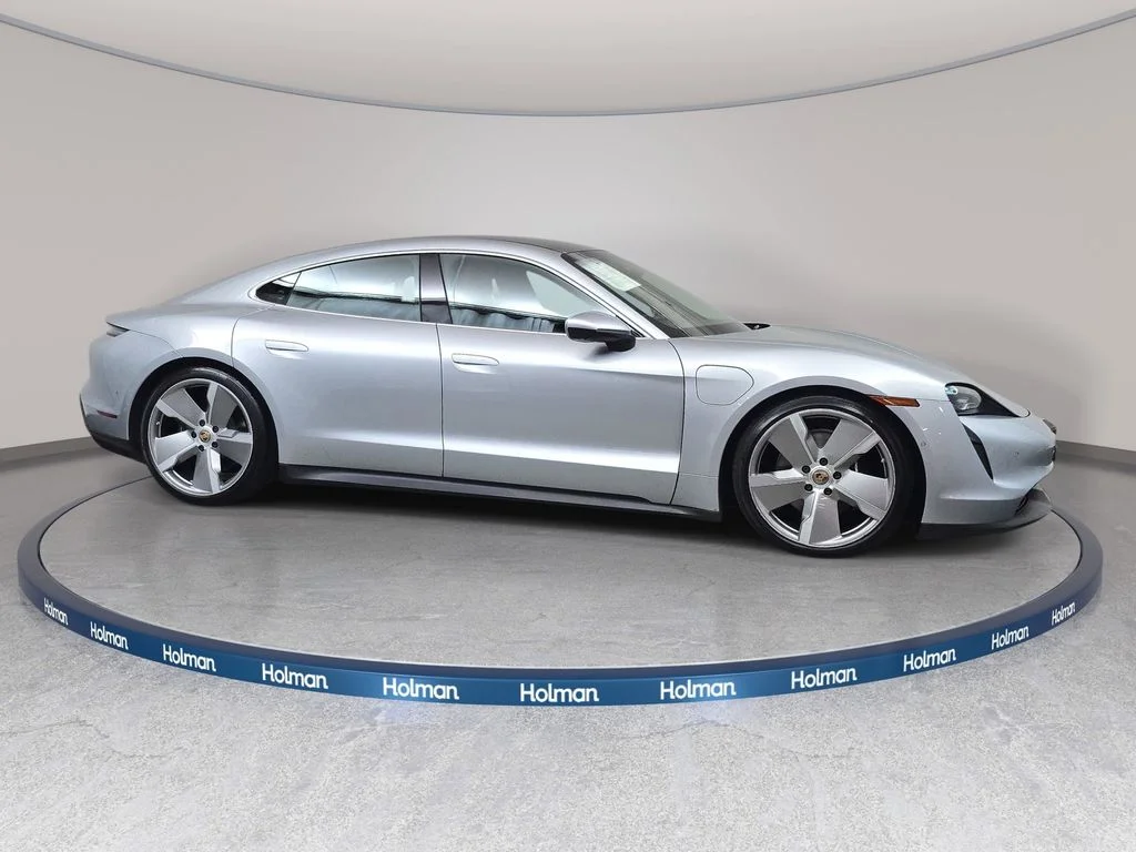 Used 2020 Dolomite Silver Metallic Porsche 4S image 4