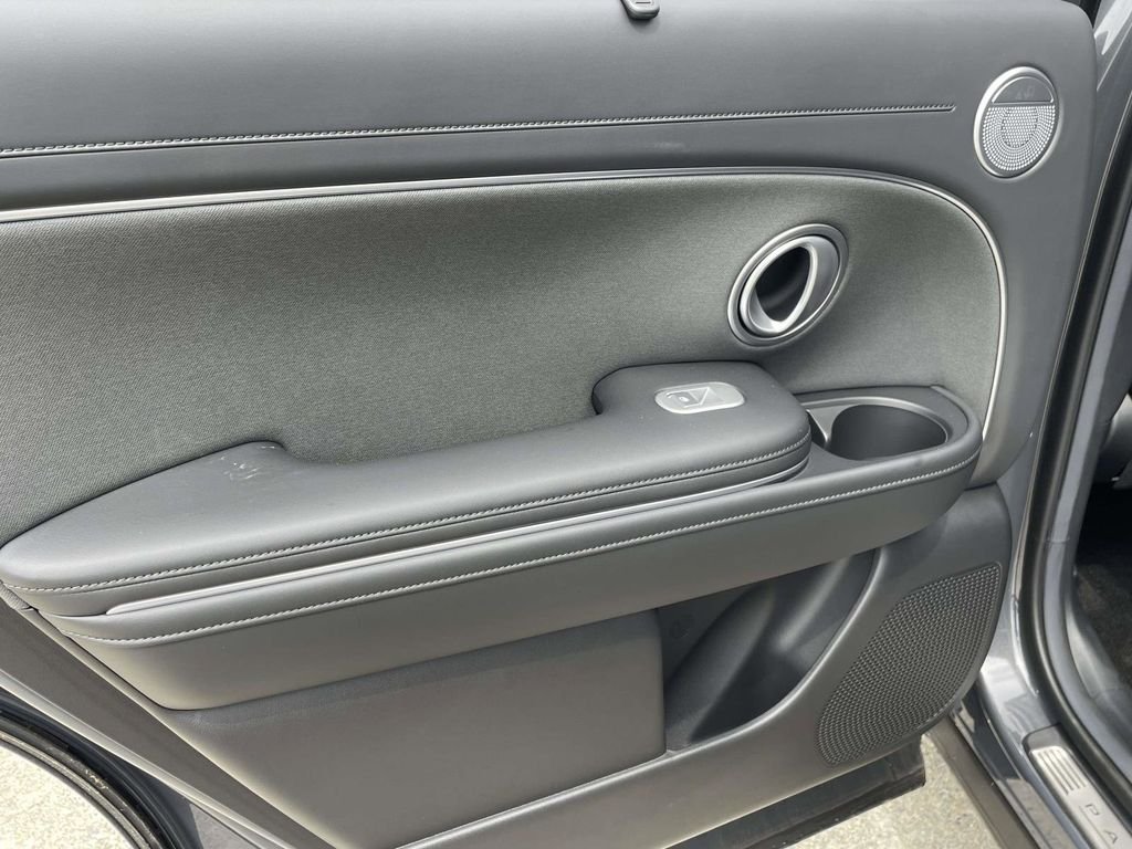 New 2026 Gray Hyundai Calligraphy FWD image 10