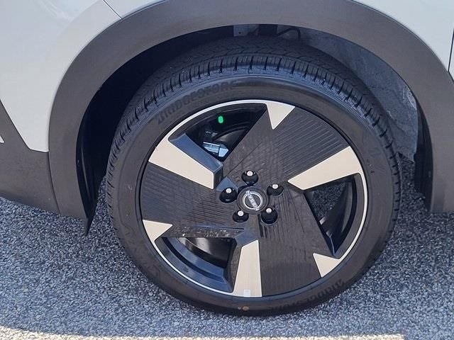 2025 Nissan Kicks SR - Photo 8