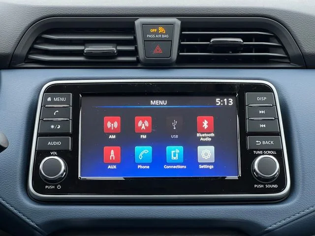 2025 Nissan Versa Sedan SV - Photo 23