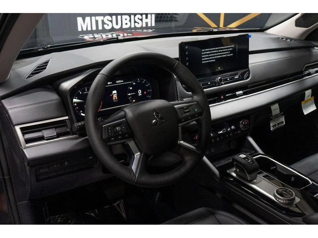 2026 Mitsubishi Outlander SE - Photo 17