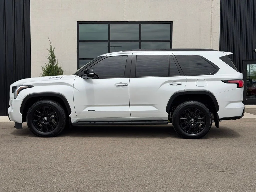 Used 2025 White Toyota Limited image 2