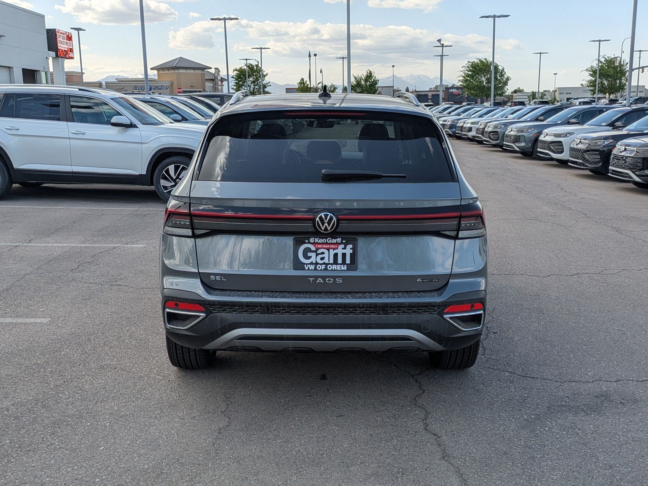New 2026 Platinum Gray Metallic Volkswagen SEL image 4