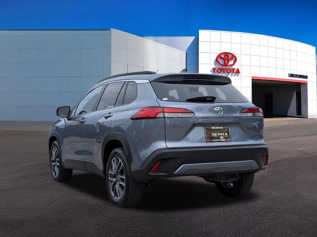 Used 2026  Toyota XLE image 9