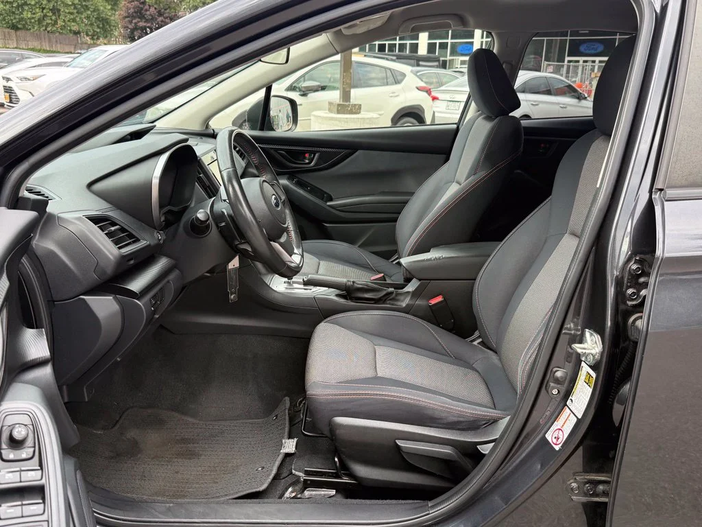 Used 2019 Dark Gray Metallic Subaru 2.0i Premium image 20