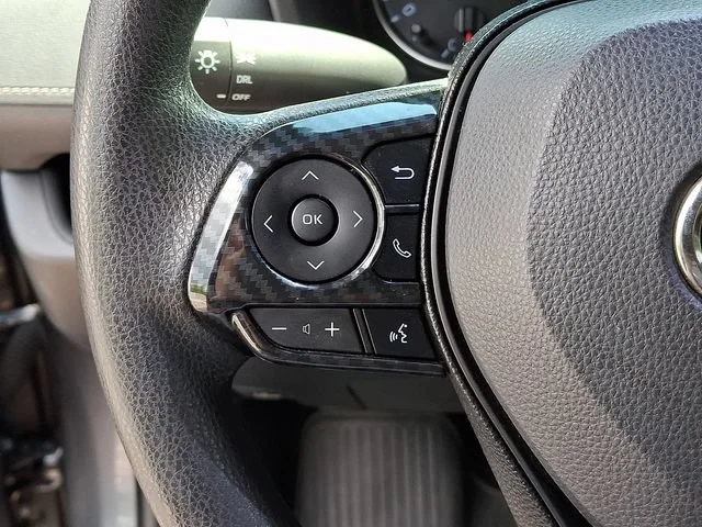 Used 2019 Gray Toyota LE image 21