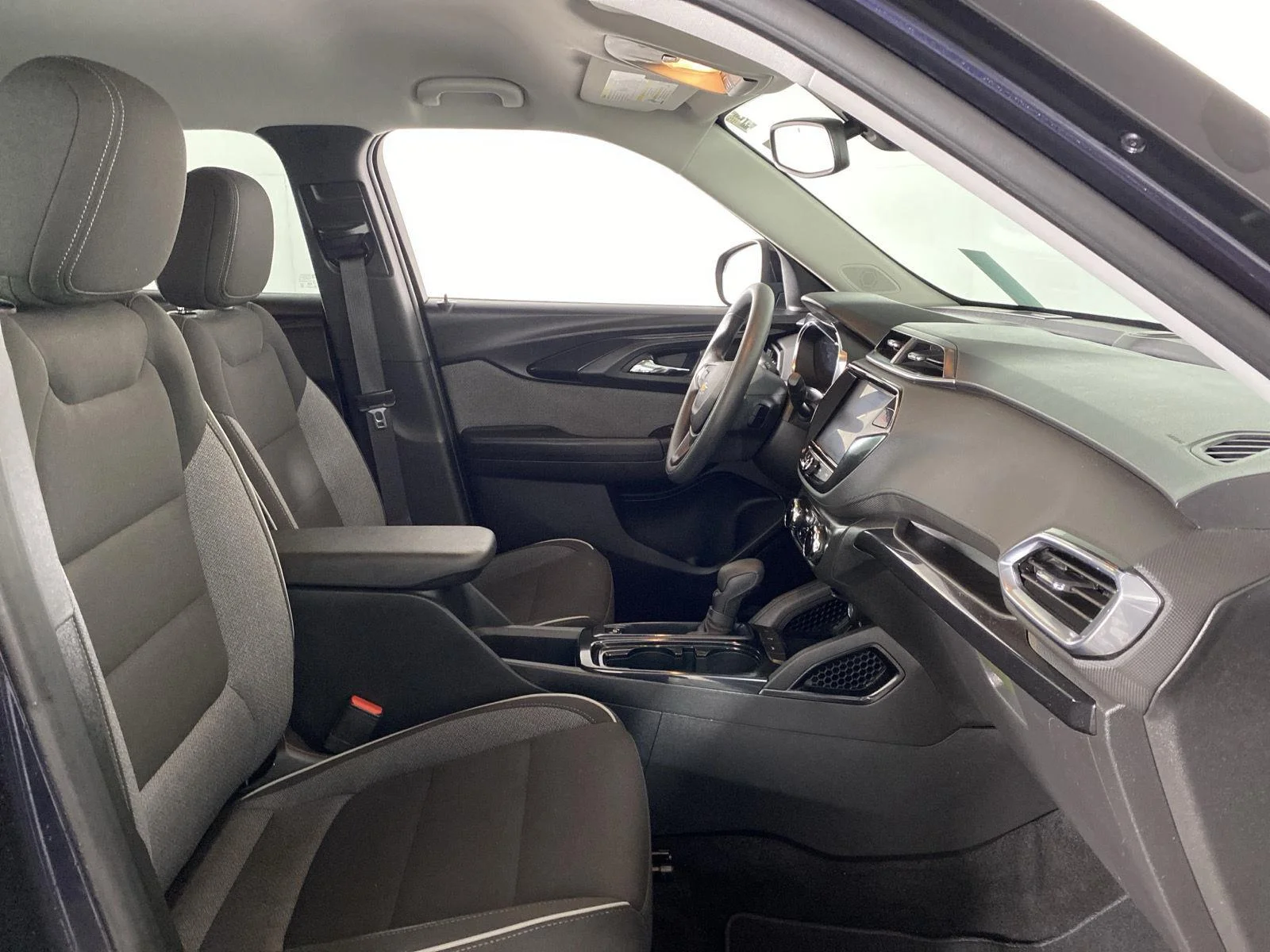 Used 2021 MIDNIGHT BLUE METALLIC Chevrolet LT image 25