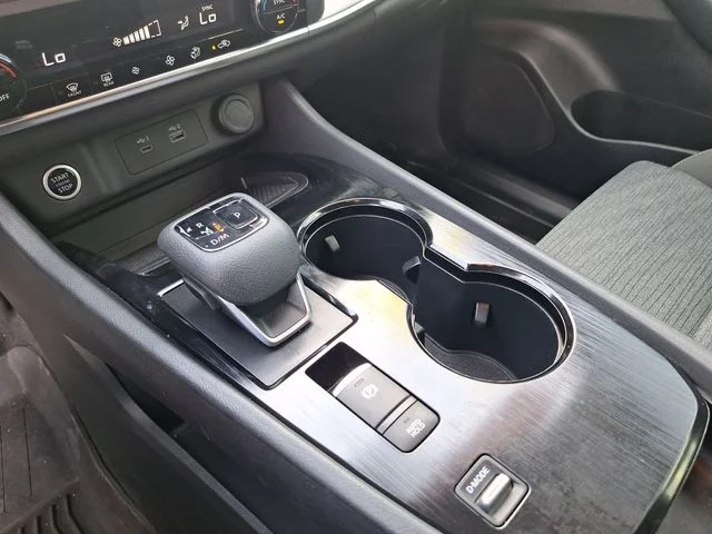 2023 Nissan Rogue SV - Photo 24