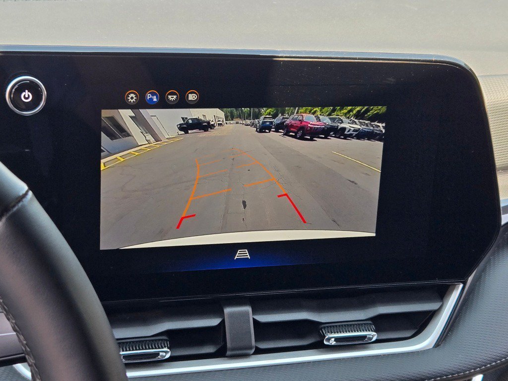 2025 Chevrolet Equinox LT - Photo 24