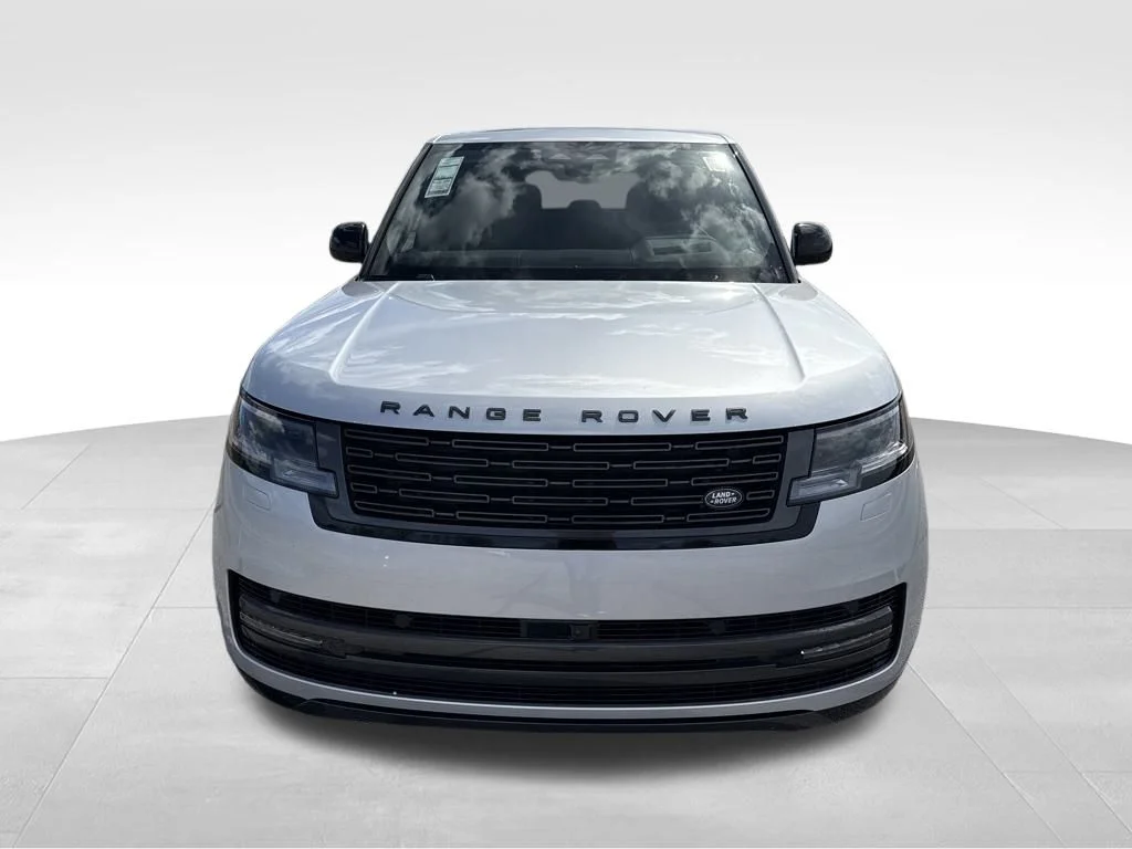 2025 Land Rover Range Rover SE - Photo 4