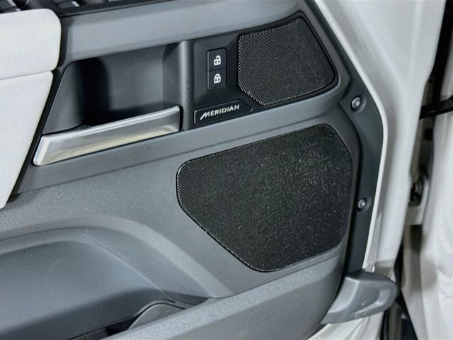 New 2026 Borasco Grey Land Rover S image 21