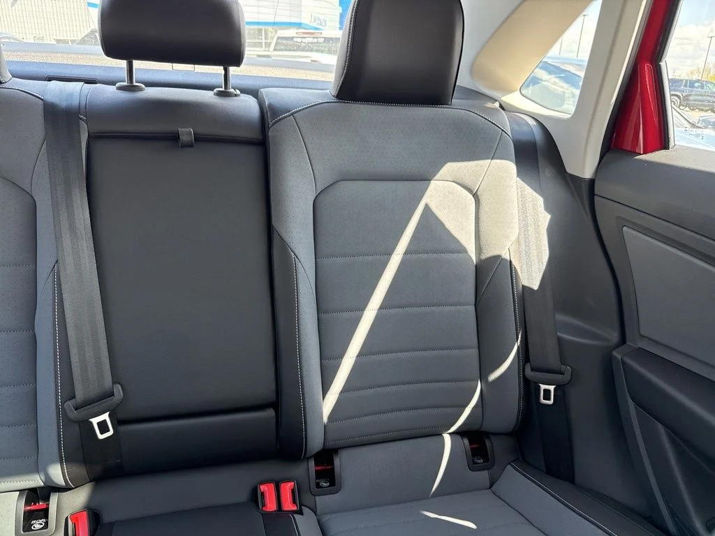 New 2026 Red Volkswagen 1.5T SE image 15