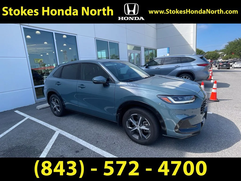 Used 2024 Black Honda EX-L image 3