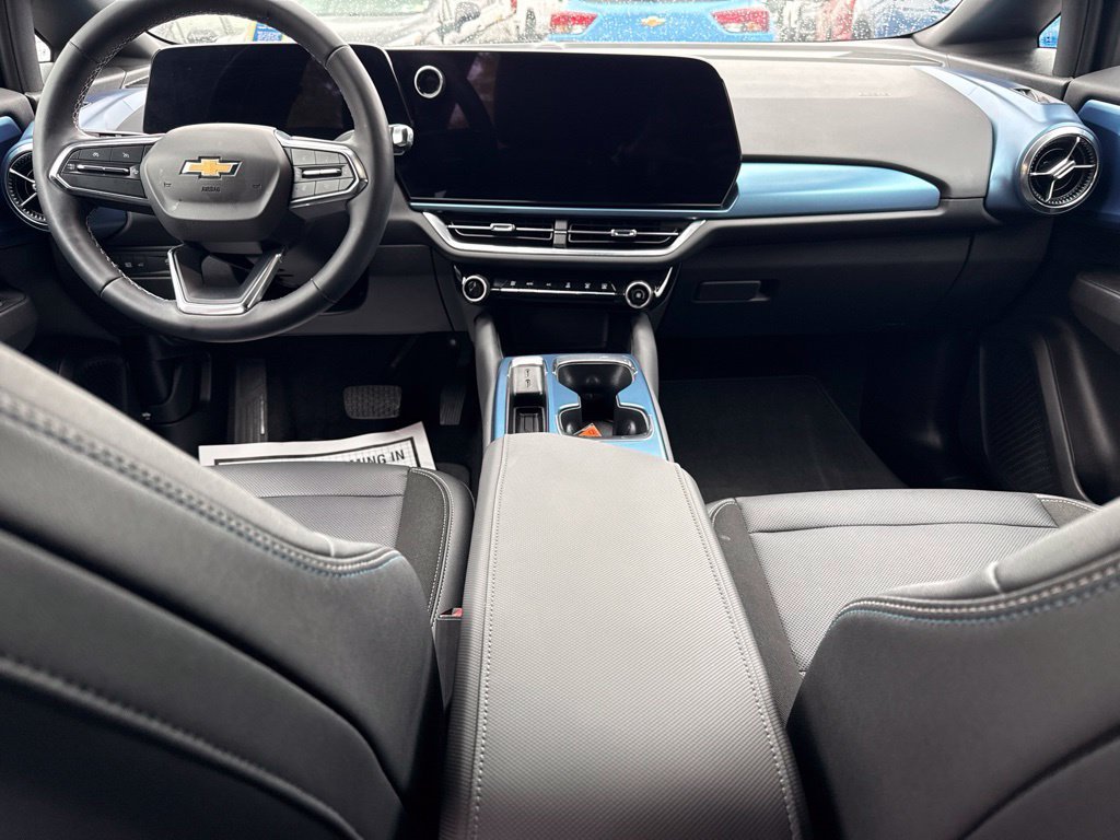 Used 2024 White Chevrolet LT image 16
