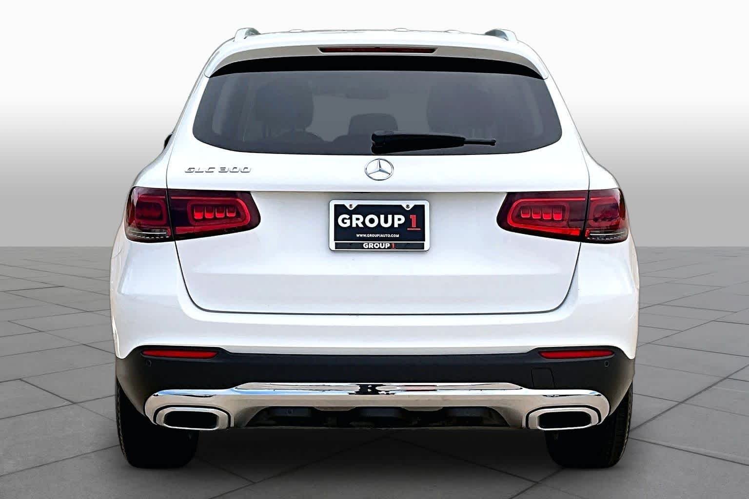 Used 2020 Polar White Mercedes-Benz GLC 300 image 4