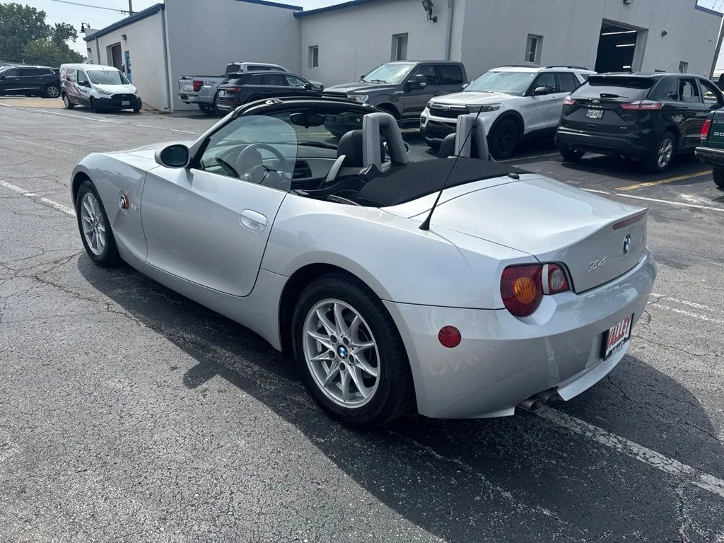 Used 2004 Gray BMW 2.5i image 6