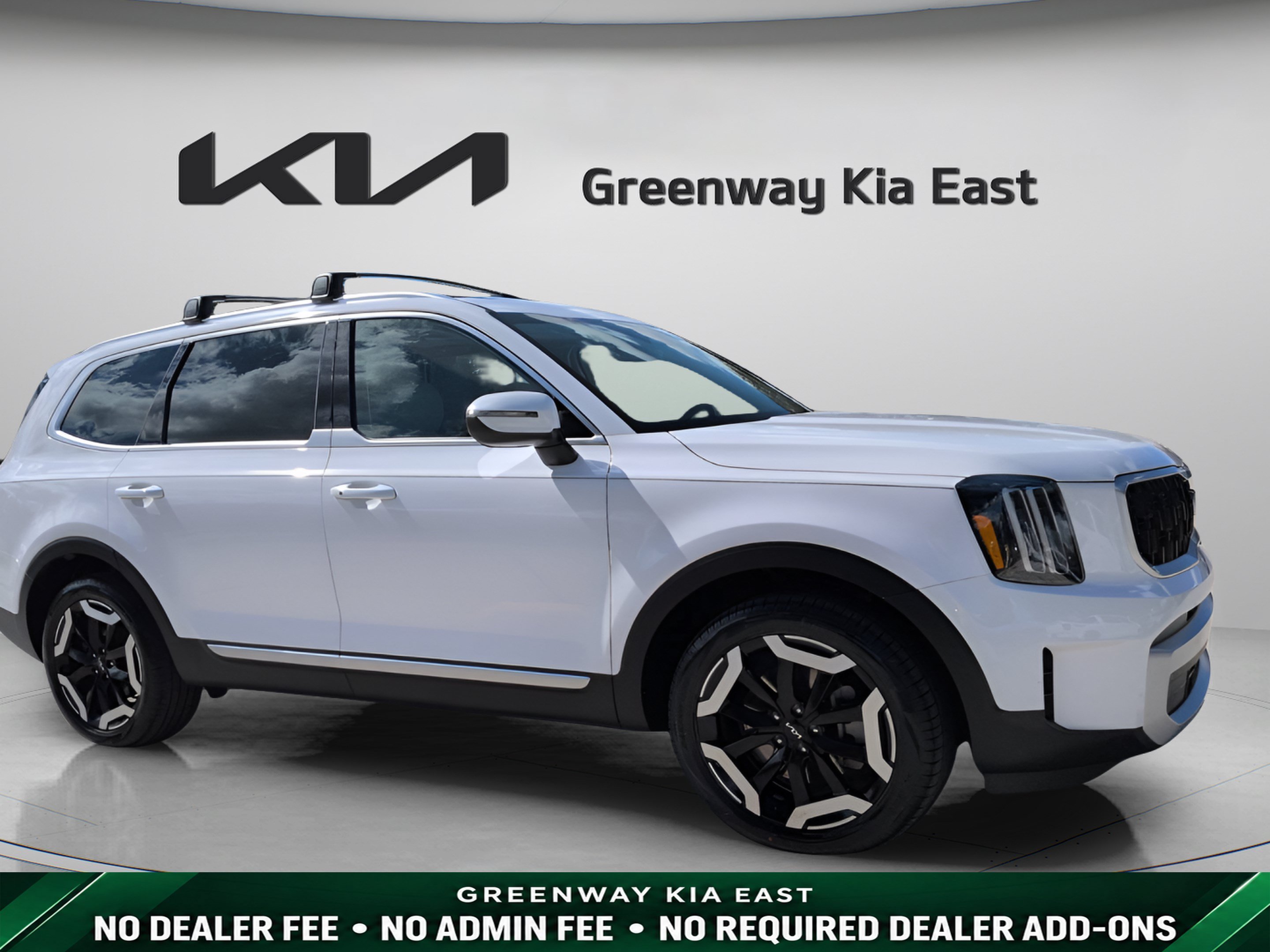 Certified Used 2025 Glacial White Pearl Kia EX image 1