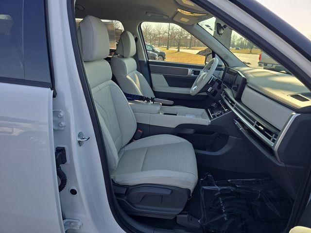 New 2026 White Hyundai SEL AWD image 24