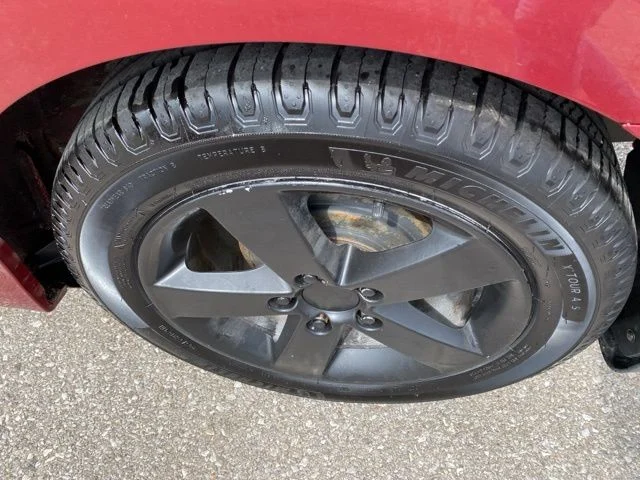 Used 2011 Red Honda LX-S image 32