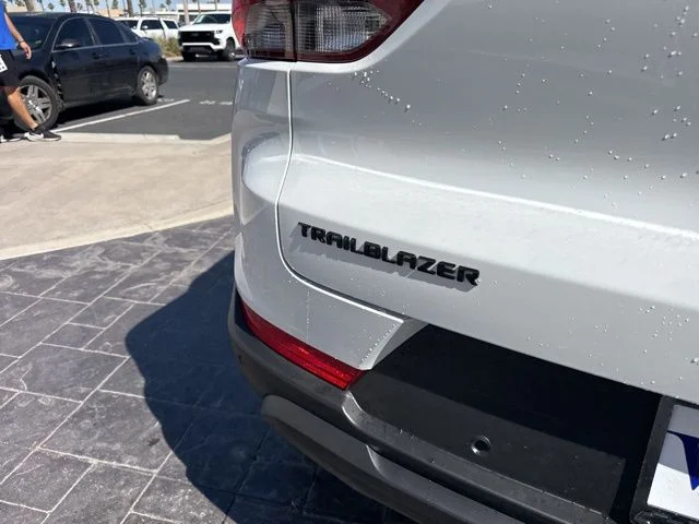 New 2026 White Chevrolet LT image 6