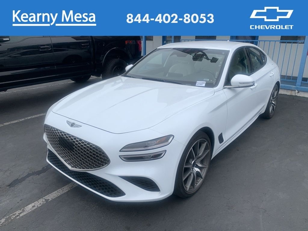 Used 2025 White Genesis 2.5T image 1
