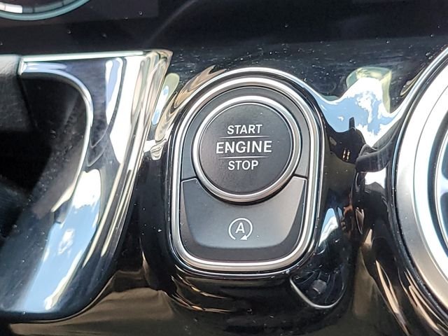 Used 2023 Blue Mercedes-Benz GLA 250 image 27