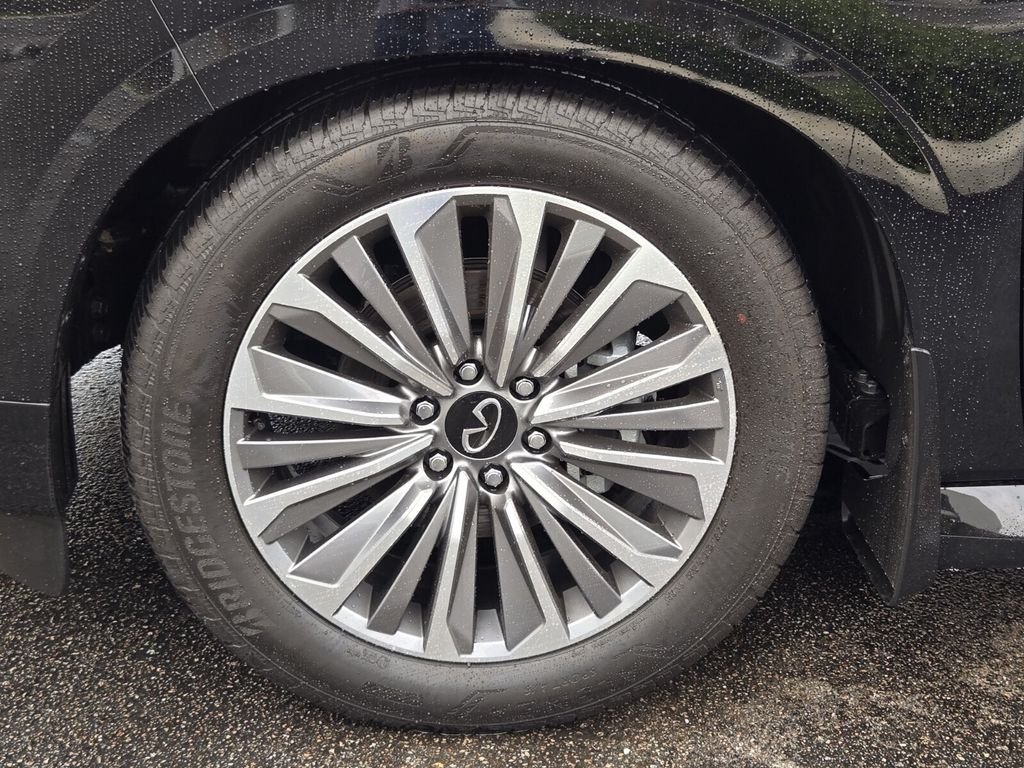 New 2026 BLACK OBSIDIAN INFINITI Luxe 2WD image 11