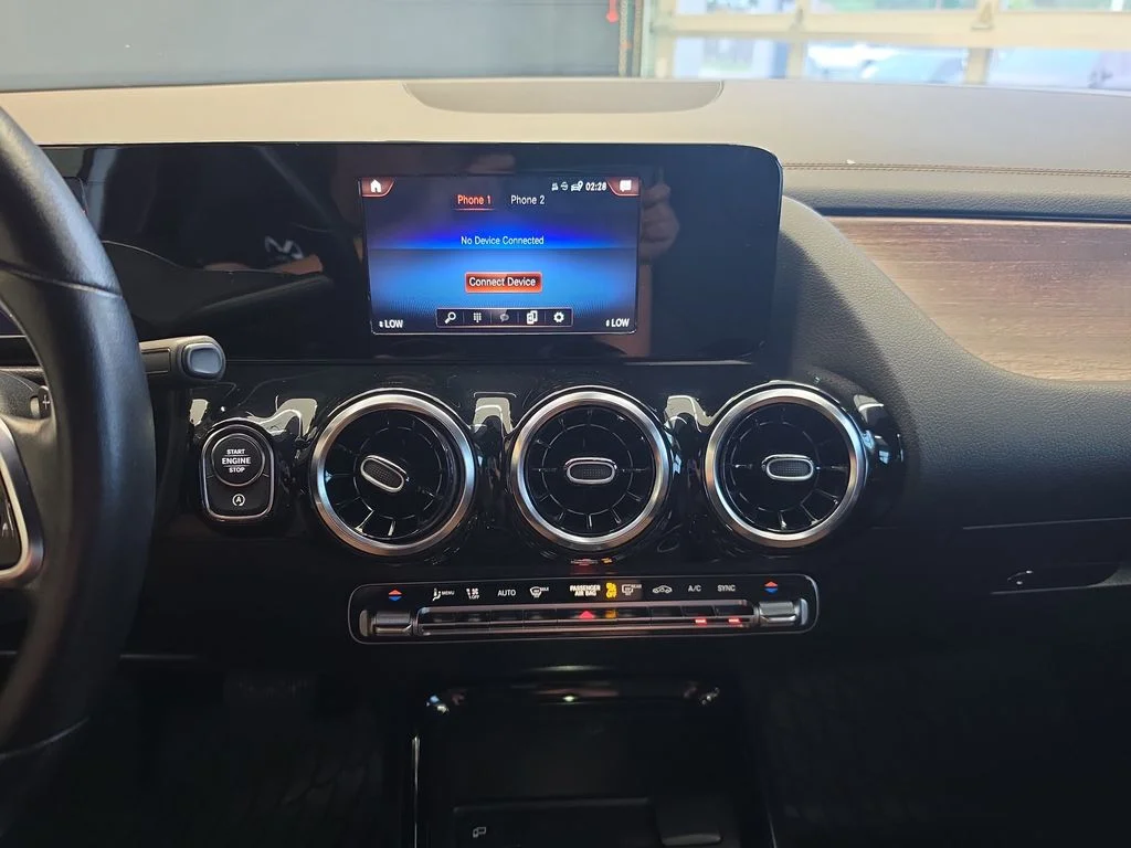 2023 Mercedes-Benz GLA Base - Photo 24