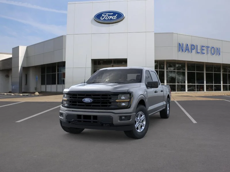 New 2026 Carbonized Gray Metallic Ford XLT image 38