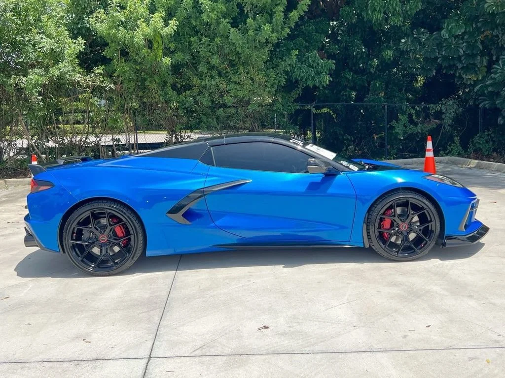 Used 2024 Riptide Blue Chevrolet Stingray image 8