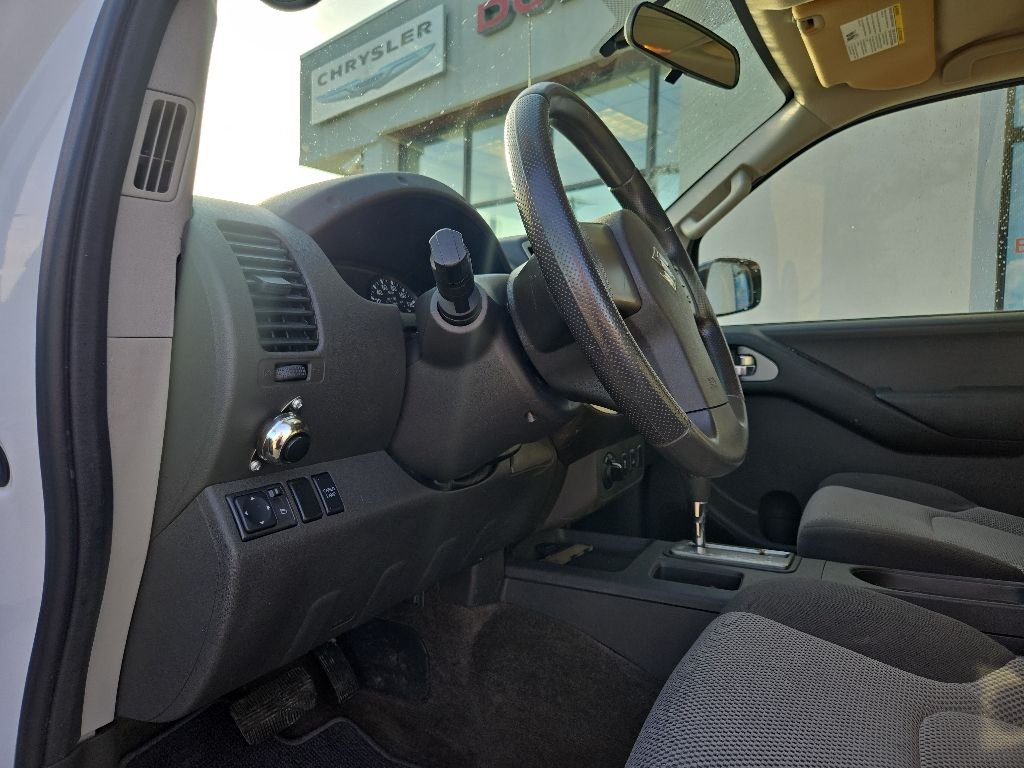 Used 2012  Suzuki Sport image 39