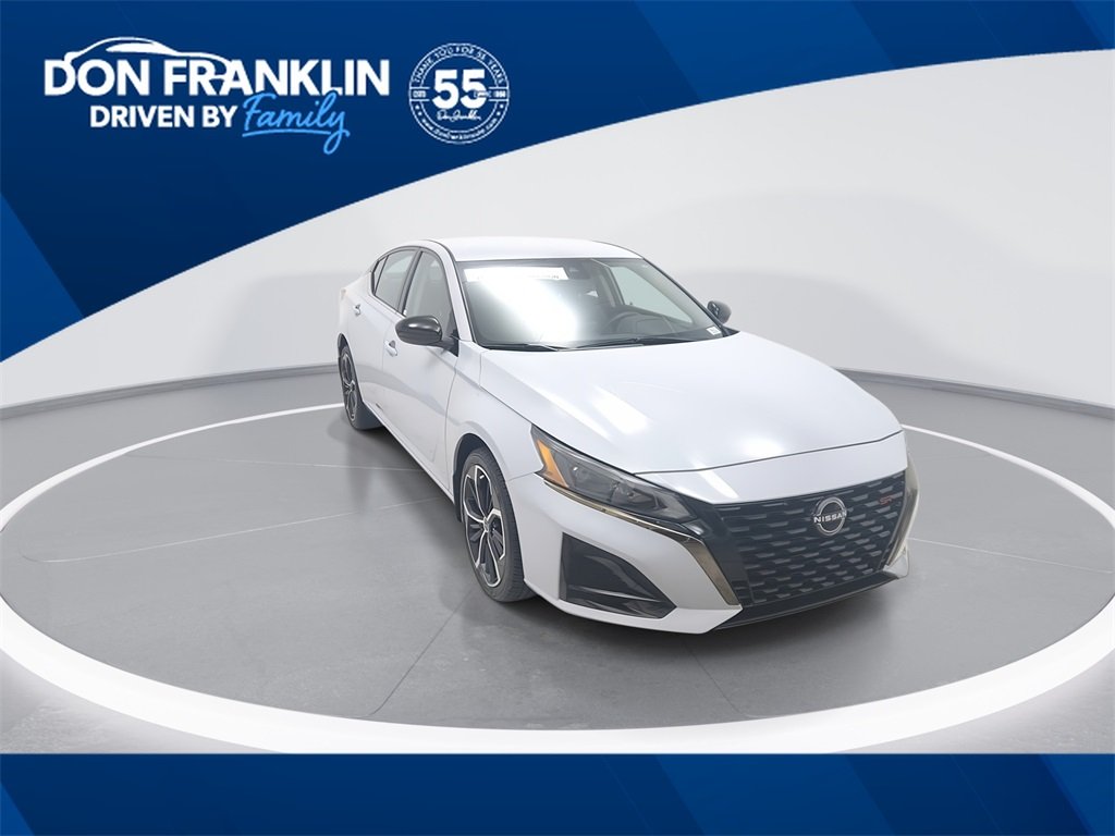 2024 Nissan Altima SR