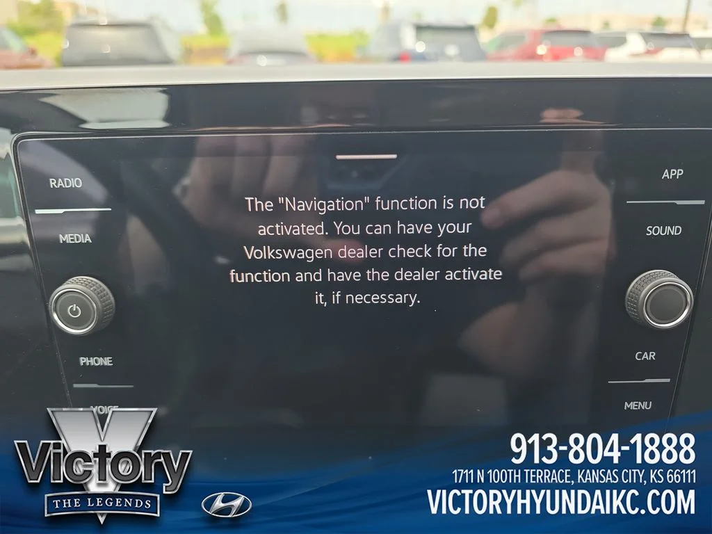 Used 2025  Volkswagen 1.5T SE image 19