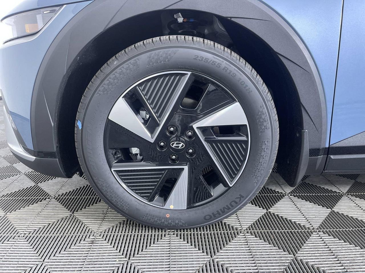 New 2026 Lucid Blue Hyundai SEL image 9