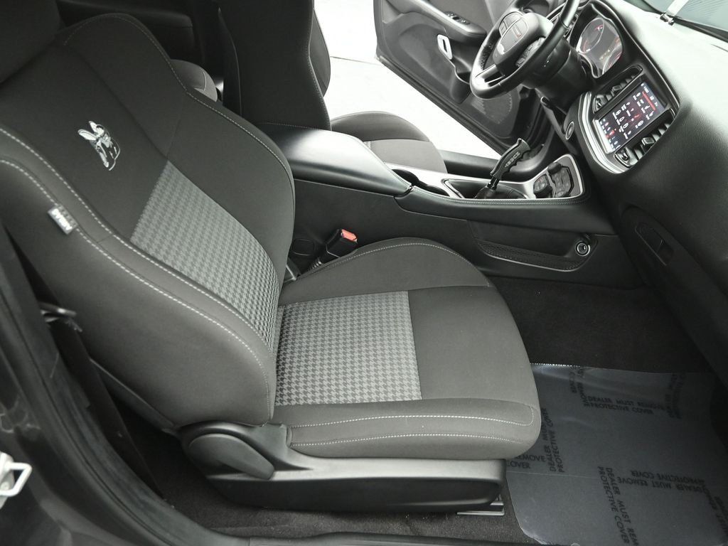 2021 DODGE CHALLENGER - Image 23