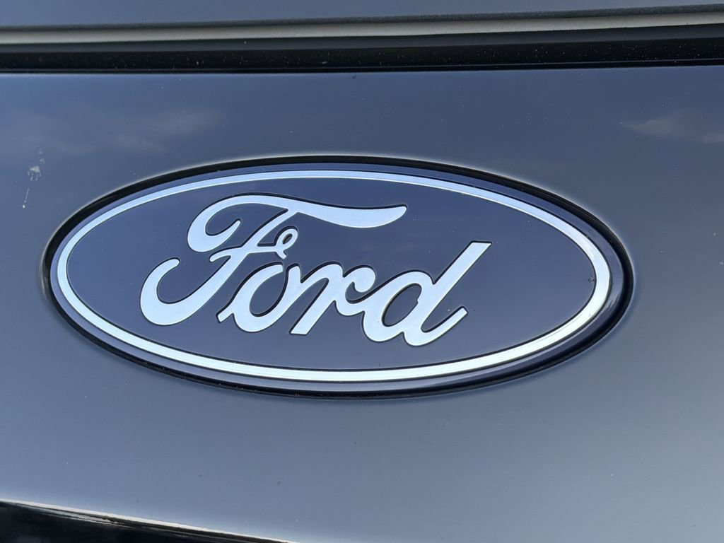 Used 2025 White Ford King Ranch MAX image 12