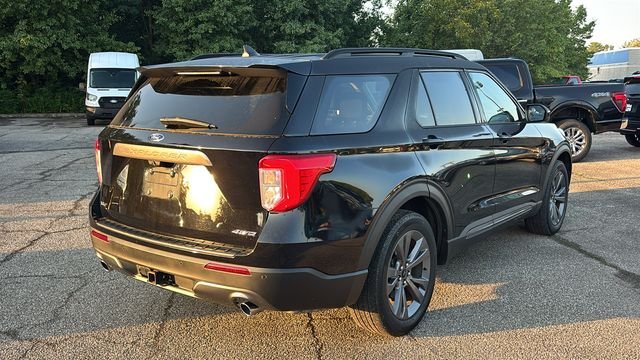 Used 2022 Agate Black Metallic Ford XLT image 27