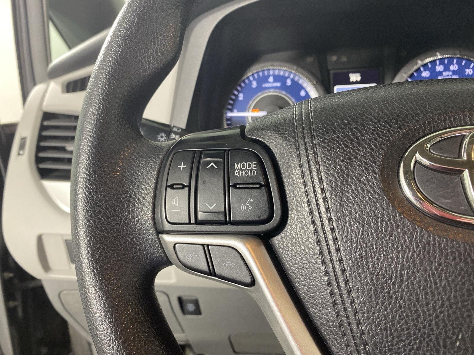 Used 2018 Predawn Gray Mica Toyota LE image 23
