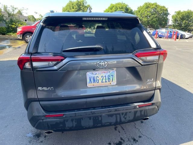 Used 2025 Gray Toyota XLE image 4