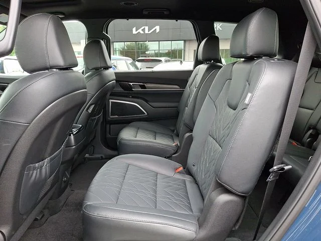 Used 2024 Black Kia EX X-Line image 11