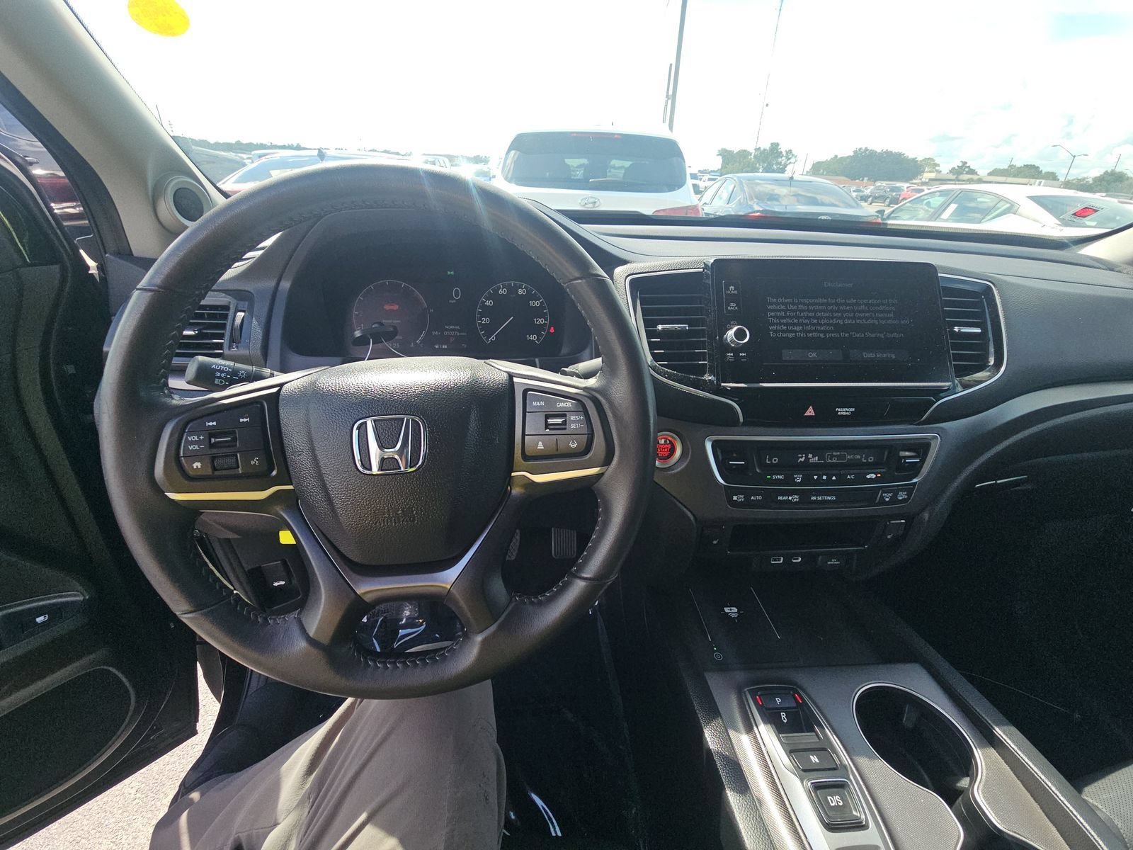Certified Used 2025 Crystal Black Pearl Honda RTL image 14