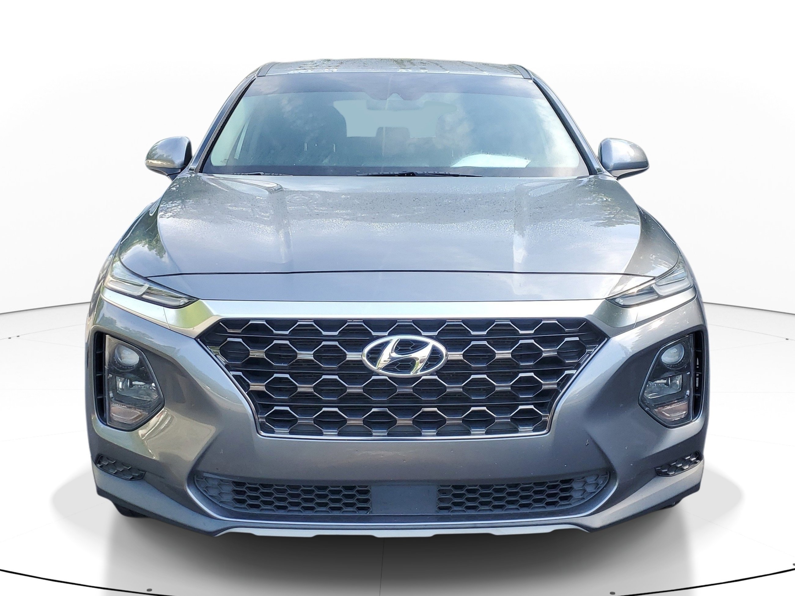 Used 2020 Machine Gray Hyundai SE image 1