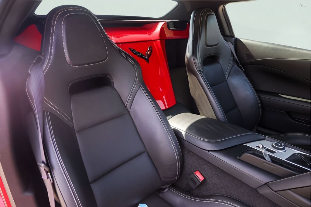 Used 2016 TORCH RED Chevrolet Z06 1LZ image 27