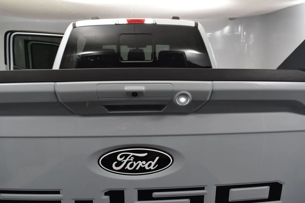 New 2025 White Ford Lariat image 22